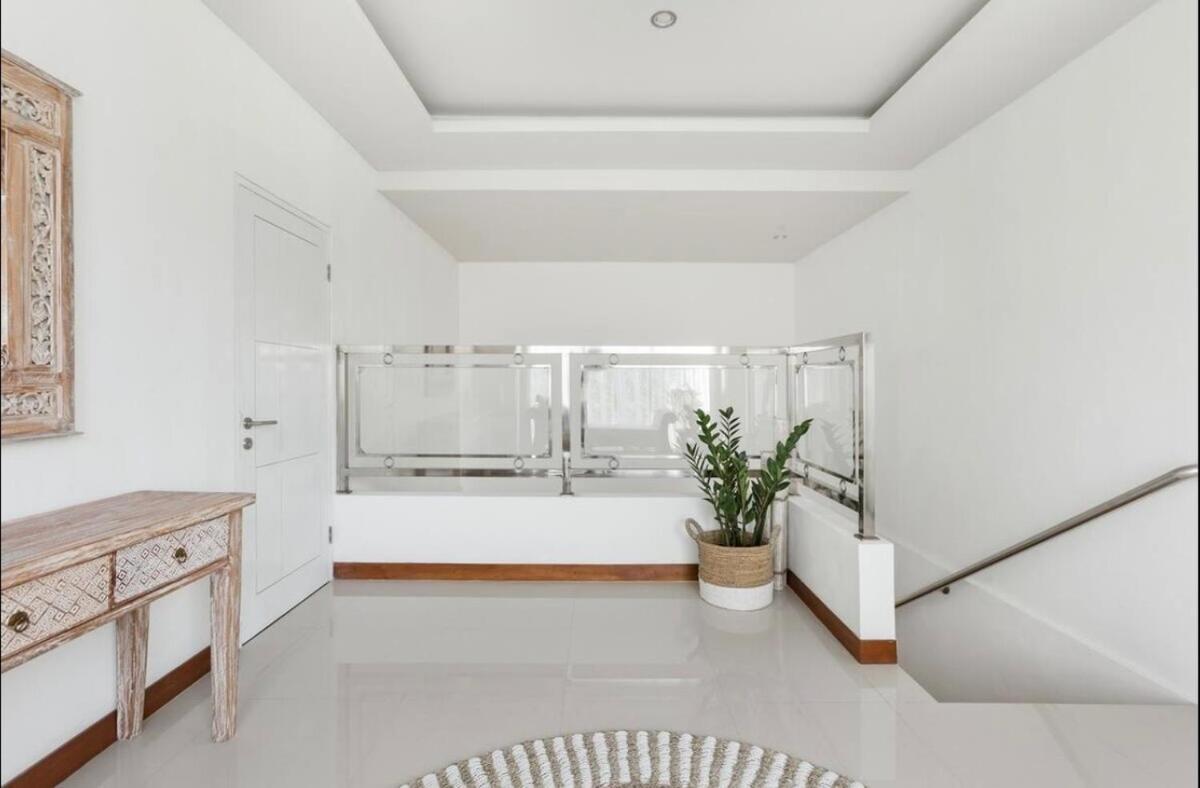Central Seminyak Private 3 Bedroom Villa Roshi Villa Seminyak (Bali)